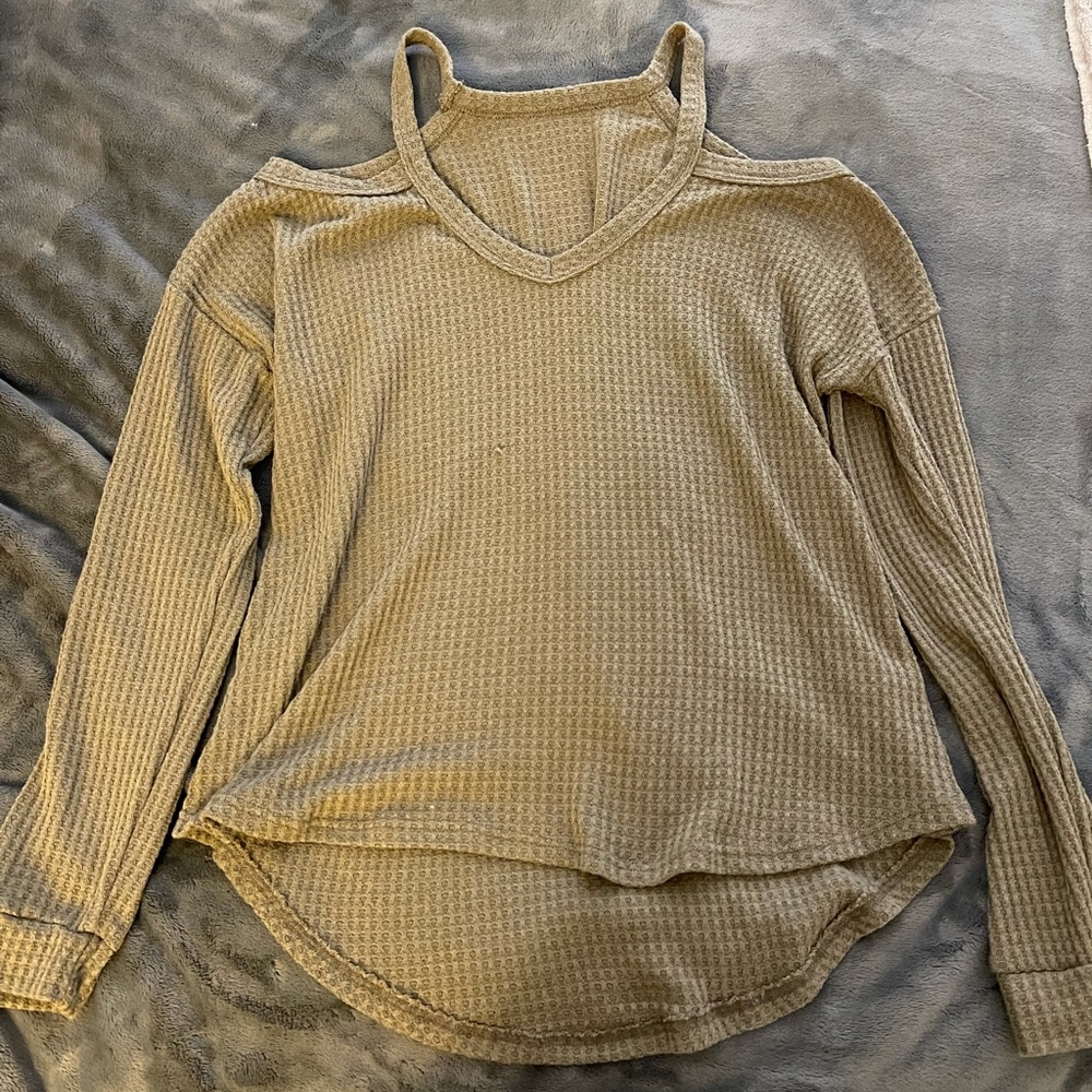 Army olive green waffle knit cold shoulder top